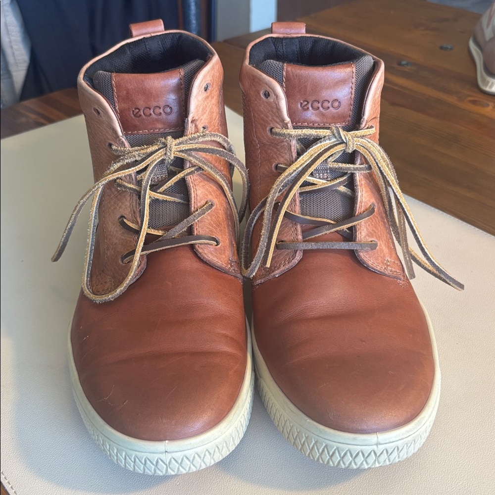 ECCO Men's Tan/Brown Leather Chukka Boots - Picture 6 of 14